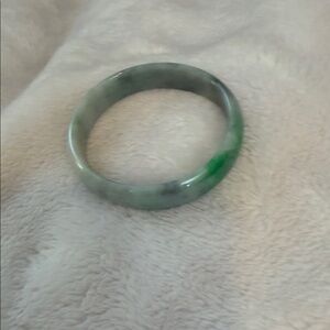 Elegant Green Jade Bangle Bracelet